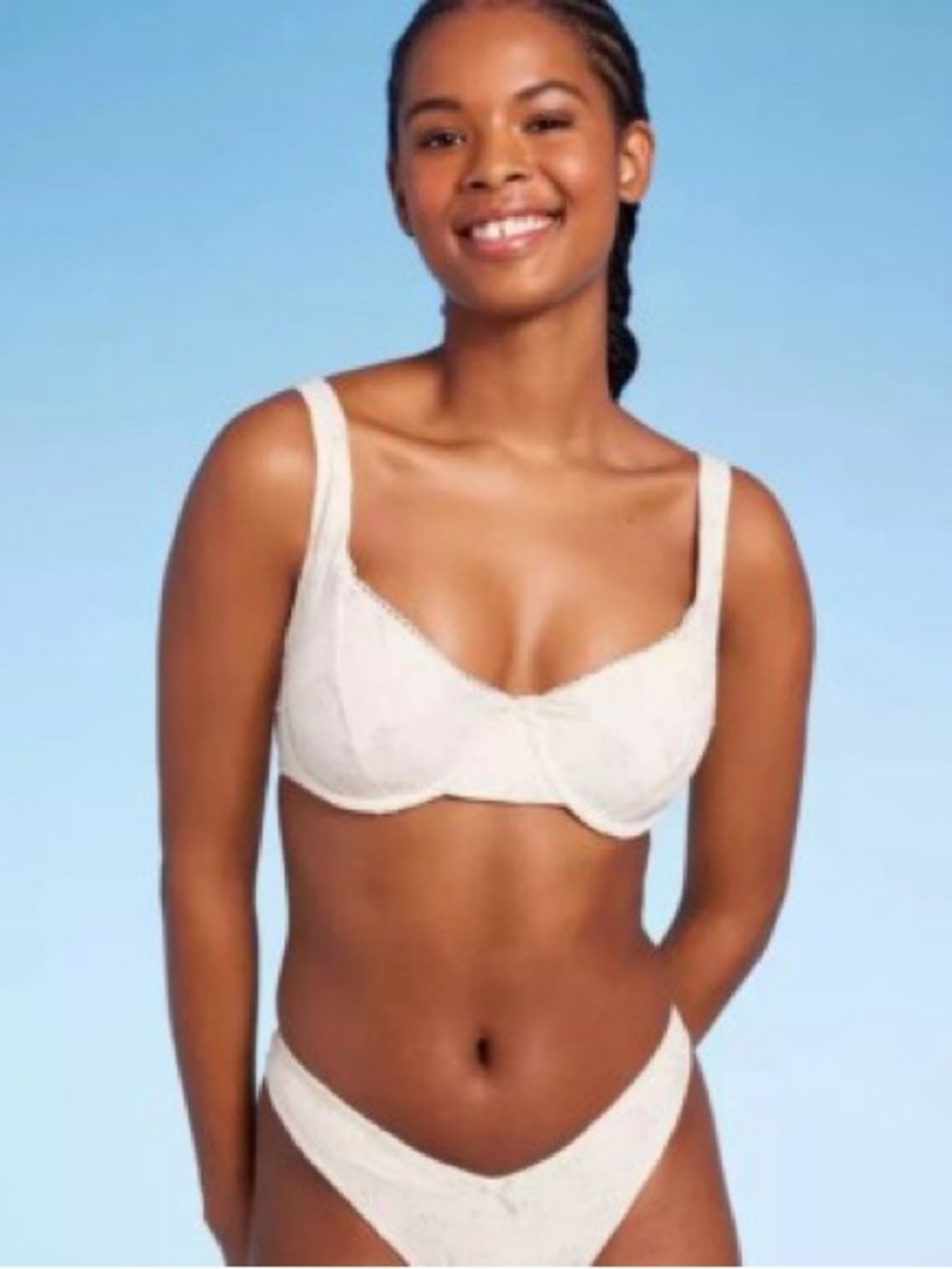 LIKE NEW Wild Fable Pointelle Embroidered Seashell Underwire Bikini Matching Set